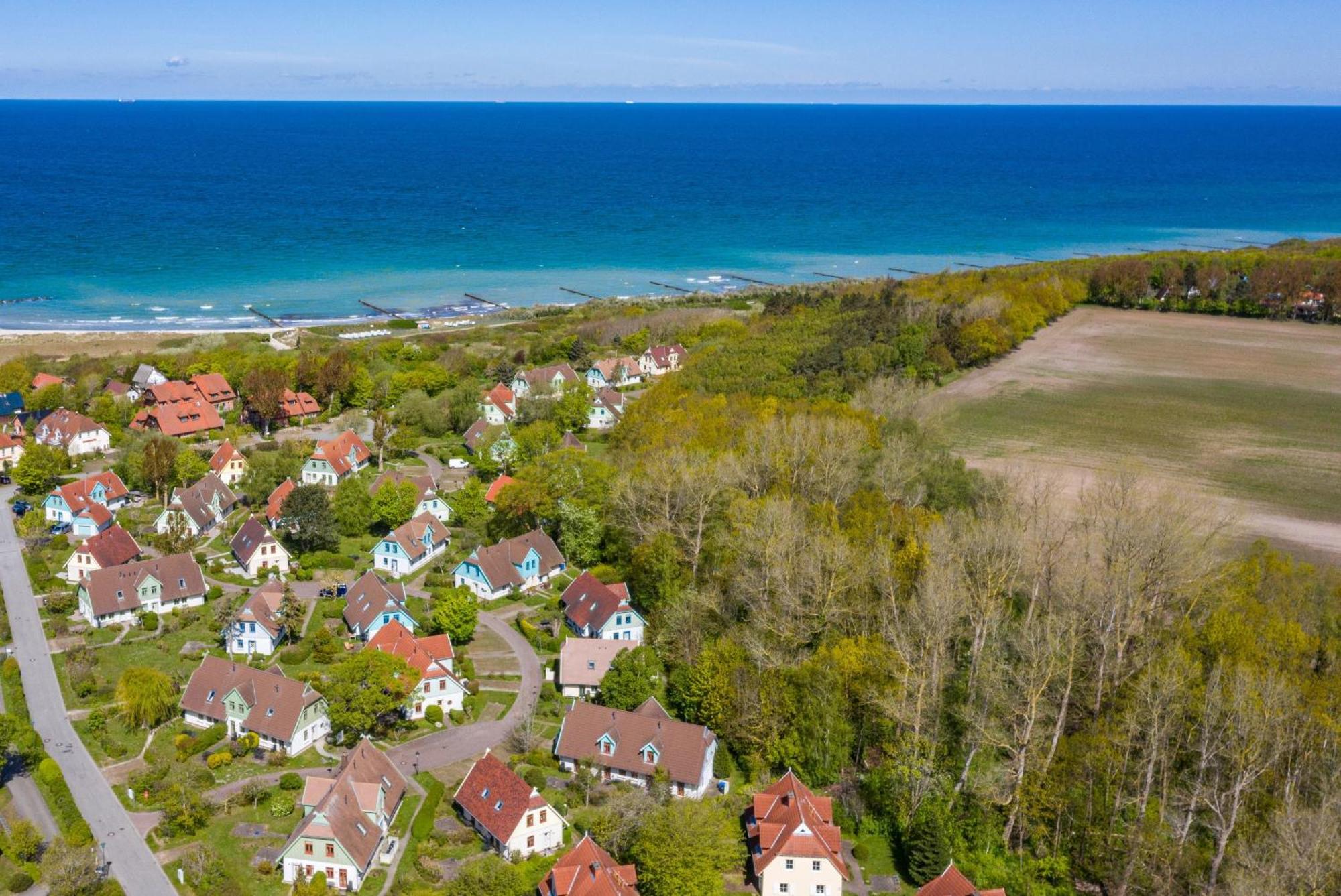Ferienhaussiedlung Strandperlen Sanddornhof 3C Wustrow  Exterior foto